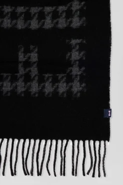 Black mixed wool scarf with Eden Park jacquard lettering