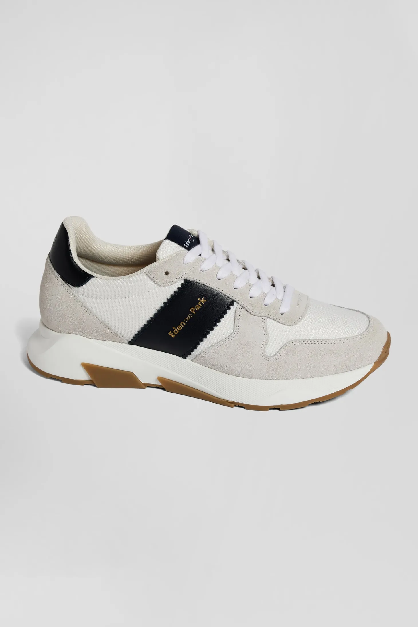 Chunky sole beige and navy blue leather sneakers