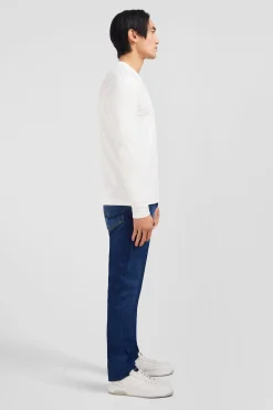 Long sleeved white V neck t-shirt