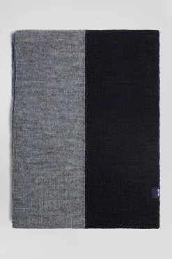Navy blue colourblock scarf
