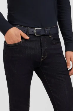 Navy blue jeans in stretch cotton