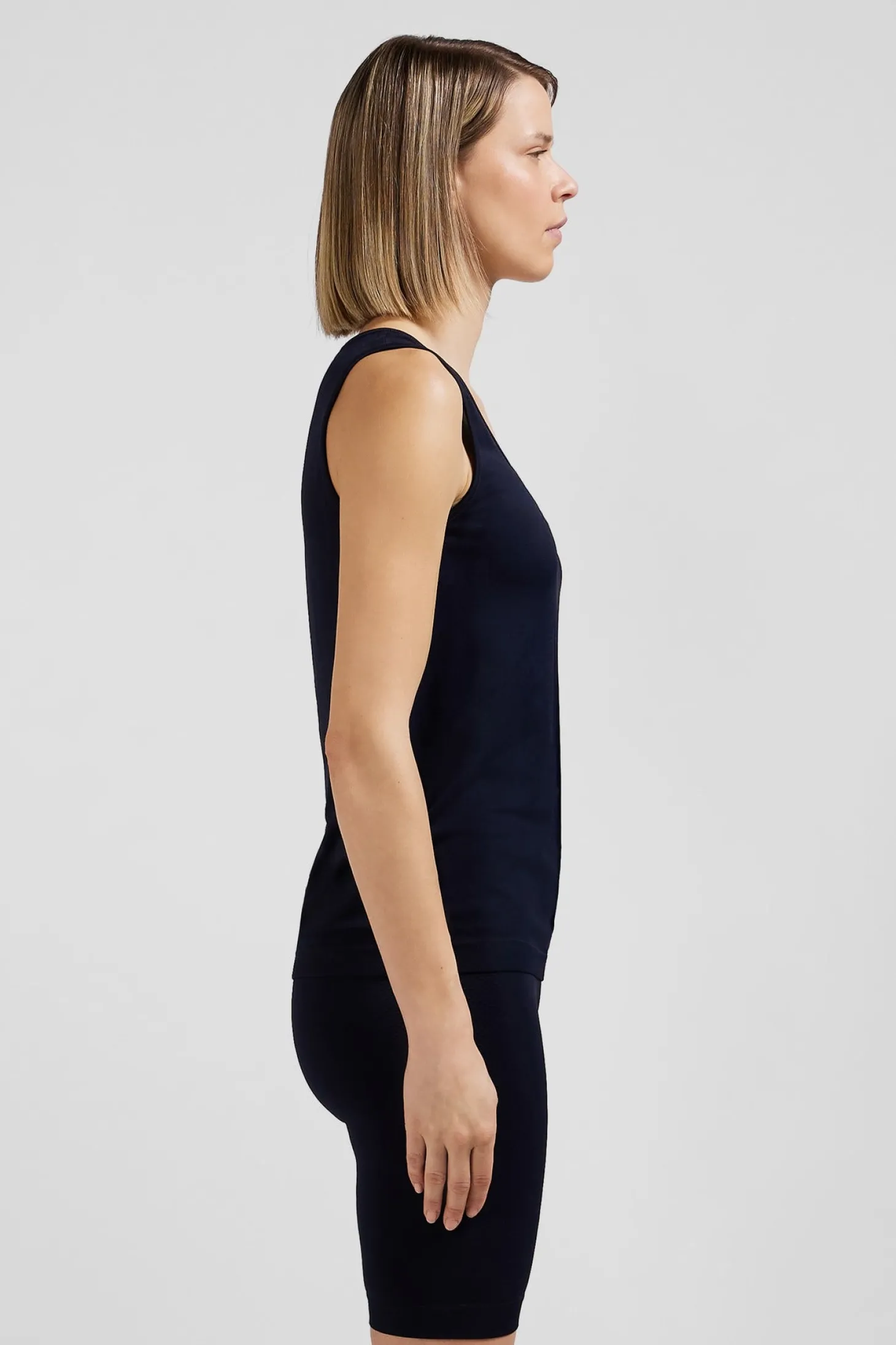 Navy blue sports tank top