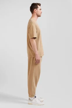 Oversize camel unisex short-sleeved T-shirt in overdyed cotton