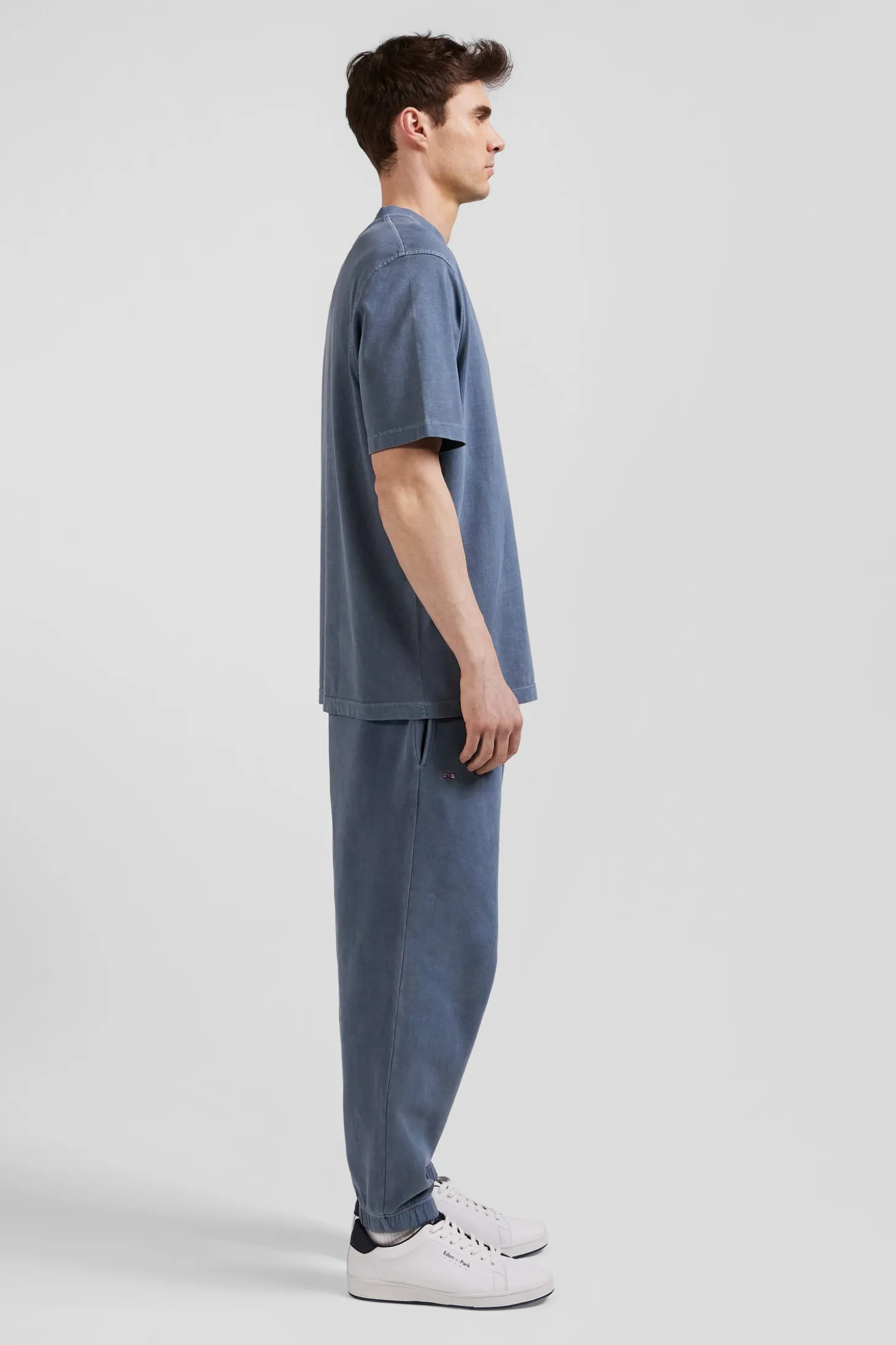 Oversize grey unisex short-sleeved T-shirt in overdyed cotton