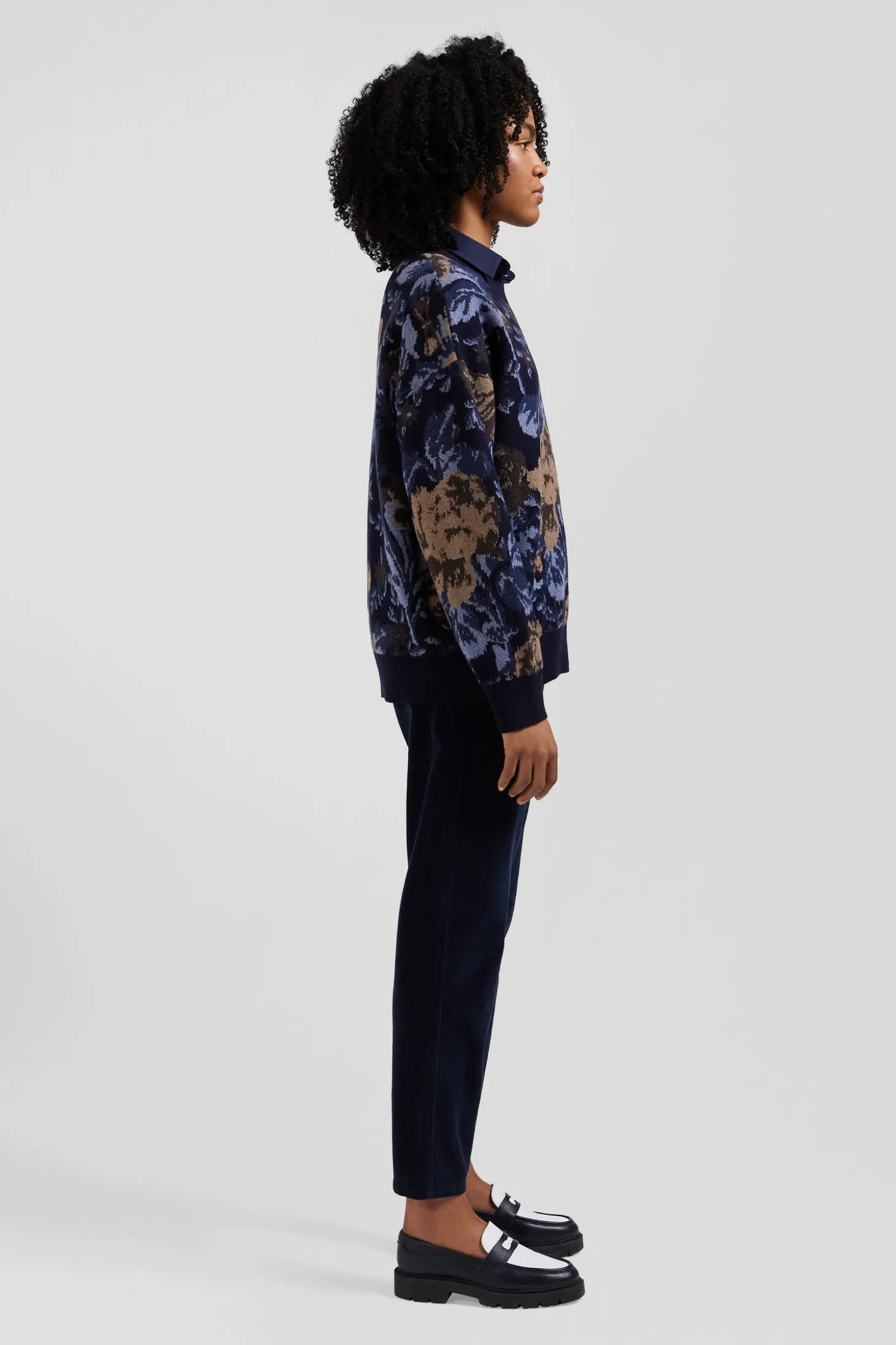Oversize navy wool and cotton crew neck jumper with floral patterns
