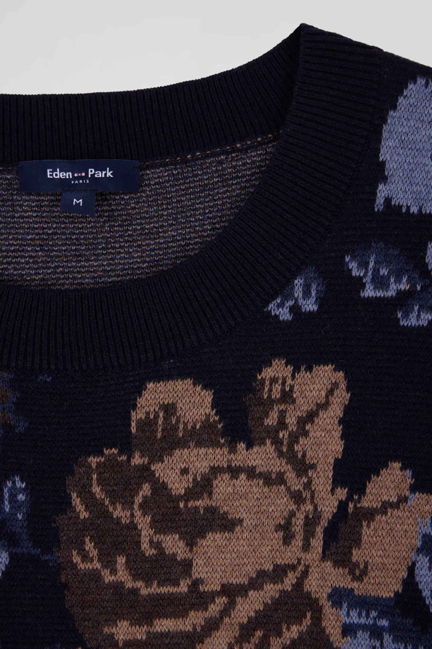 Oversize navy wool and cotton crew neck jumper with floral patterns