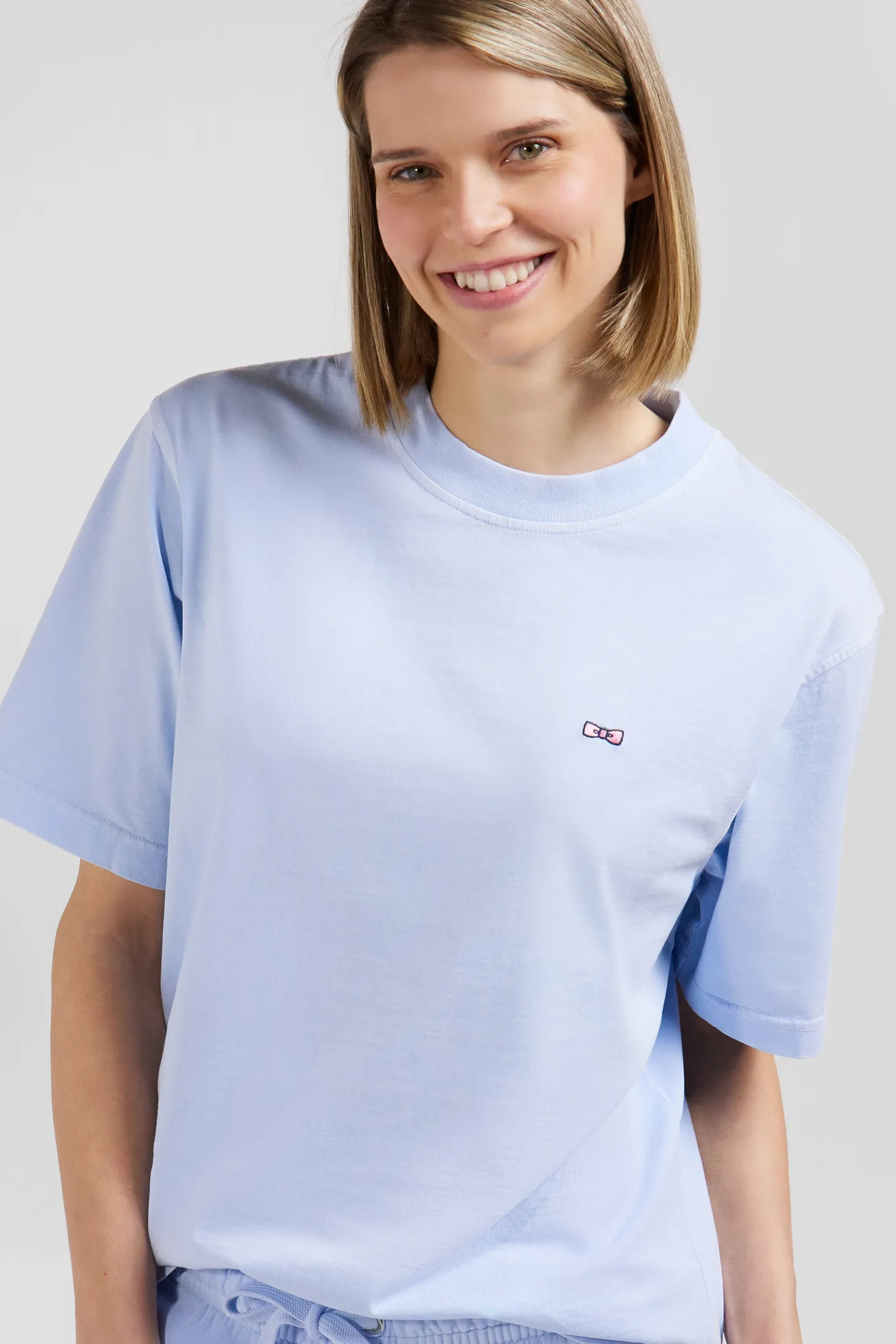 Oversize sky blue unisex short-sleeved T-shirt in overdyed cotton