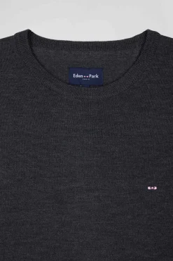 Regular anthracite grey merino wool V-neck jumper