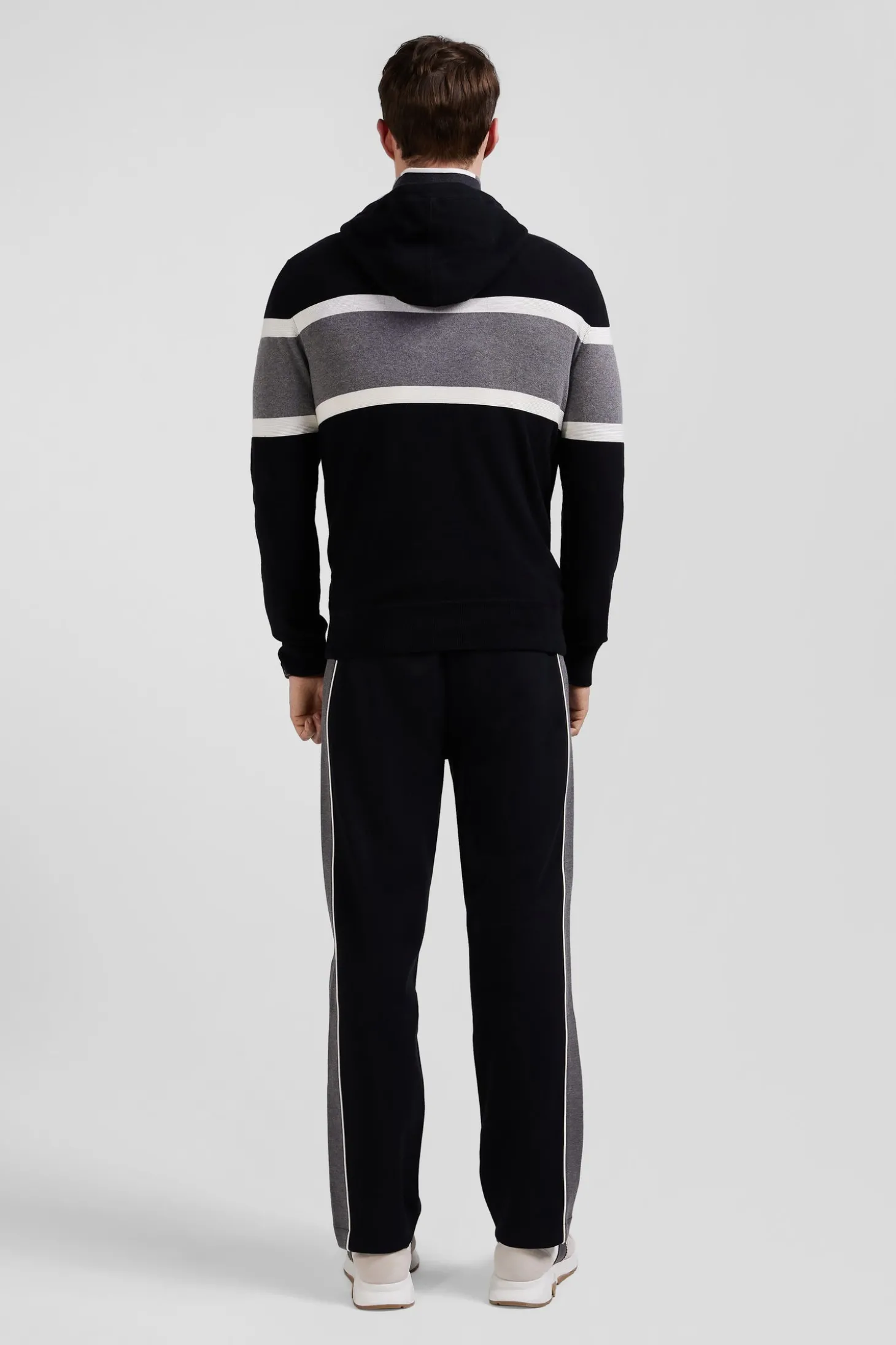 Regular black hooded jumper with EP10 jacquard
