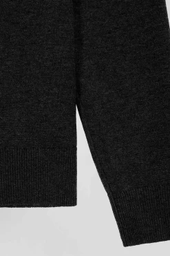 Regular black merino wool turtleneck jumper