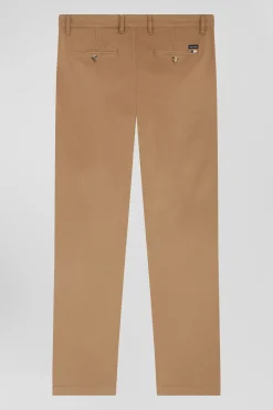Regular brown chino trousers in stretch cotton gabardine
