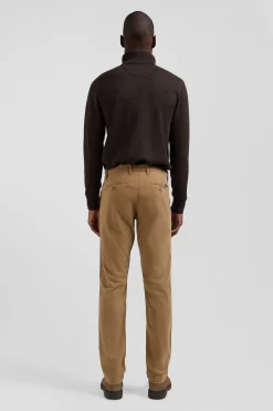 Regular brown chino trousers in stretch cotton gabardine