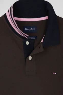 Regular brown short-sleeved cotton piqué polo shirt