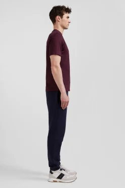 Regular burgundy short-sleeved cotton T-shirt with tie patchwork emblem