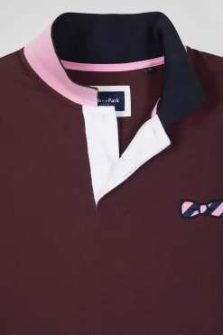 Regular burgundy short-sleeved cotton piqué polo shirt with striped embroidery