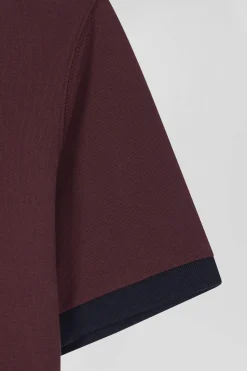 Regular burgundy short-sleeved cotton piqué polo shirt with striped embroidery