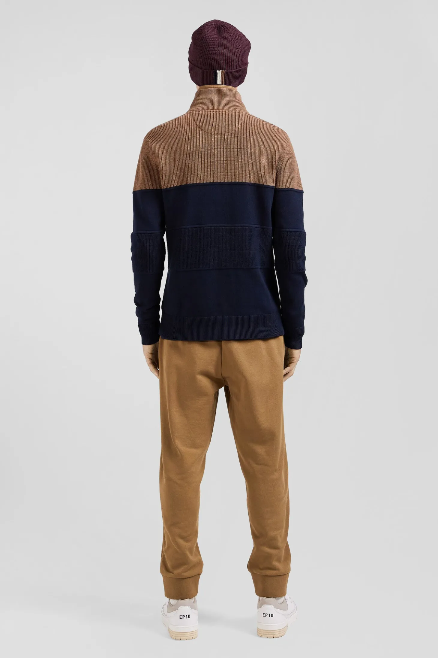 Regular camel cotton semi-zipped jumper with knit patterns