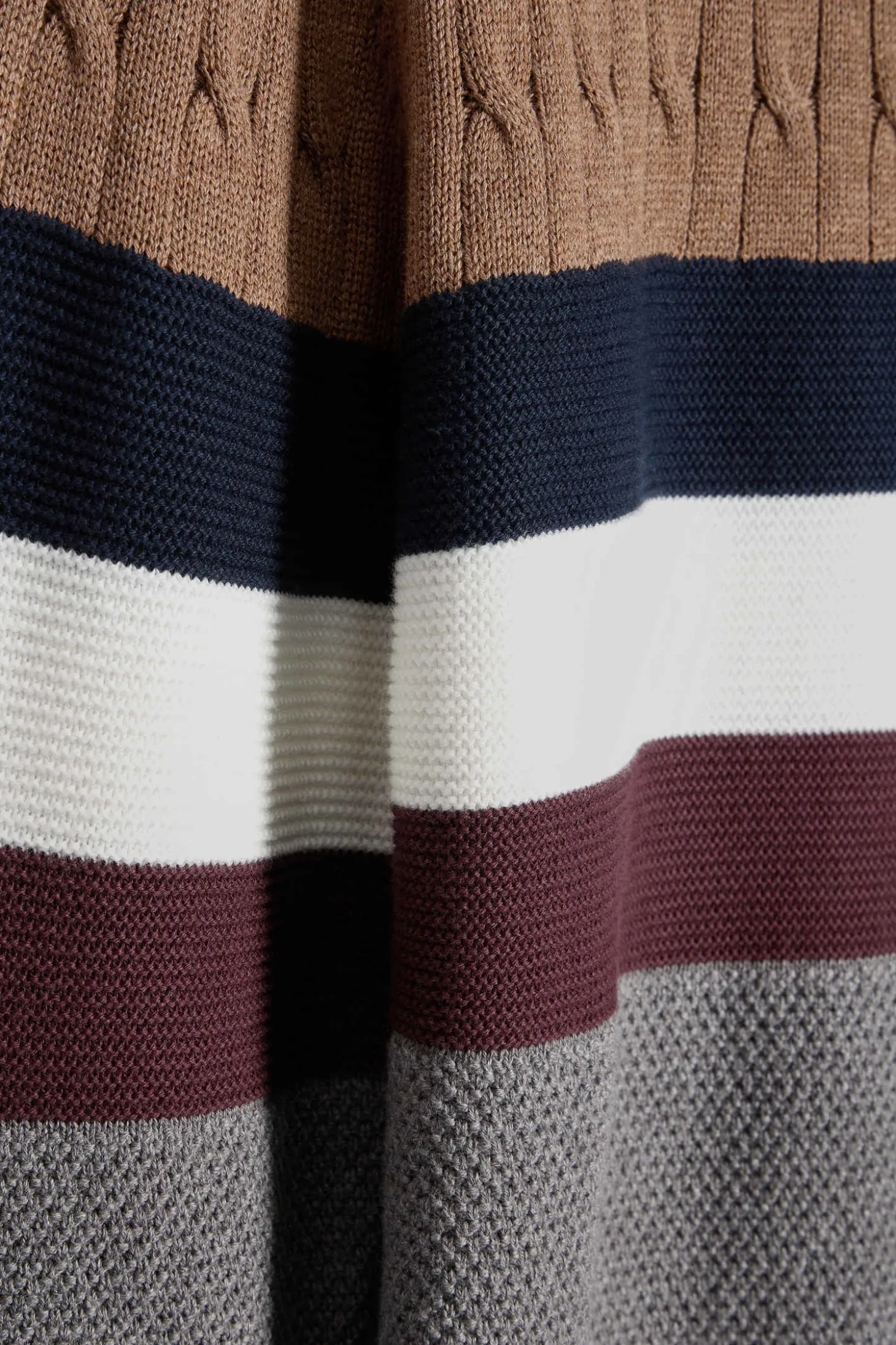 Regular camel fancy knit cotton crew neck jumper