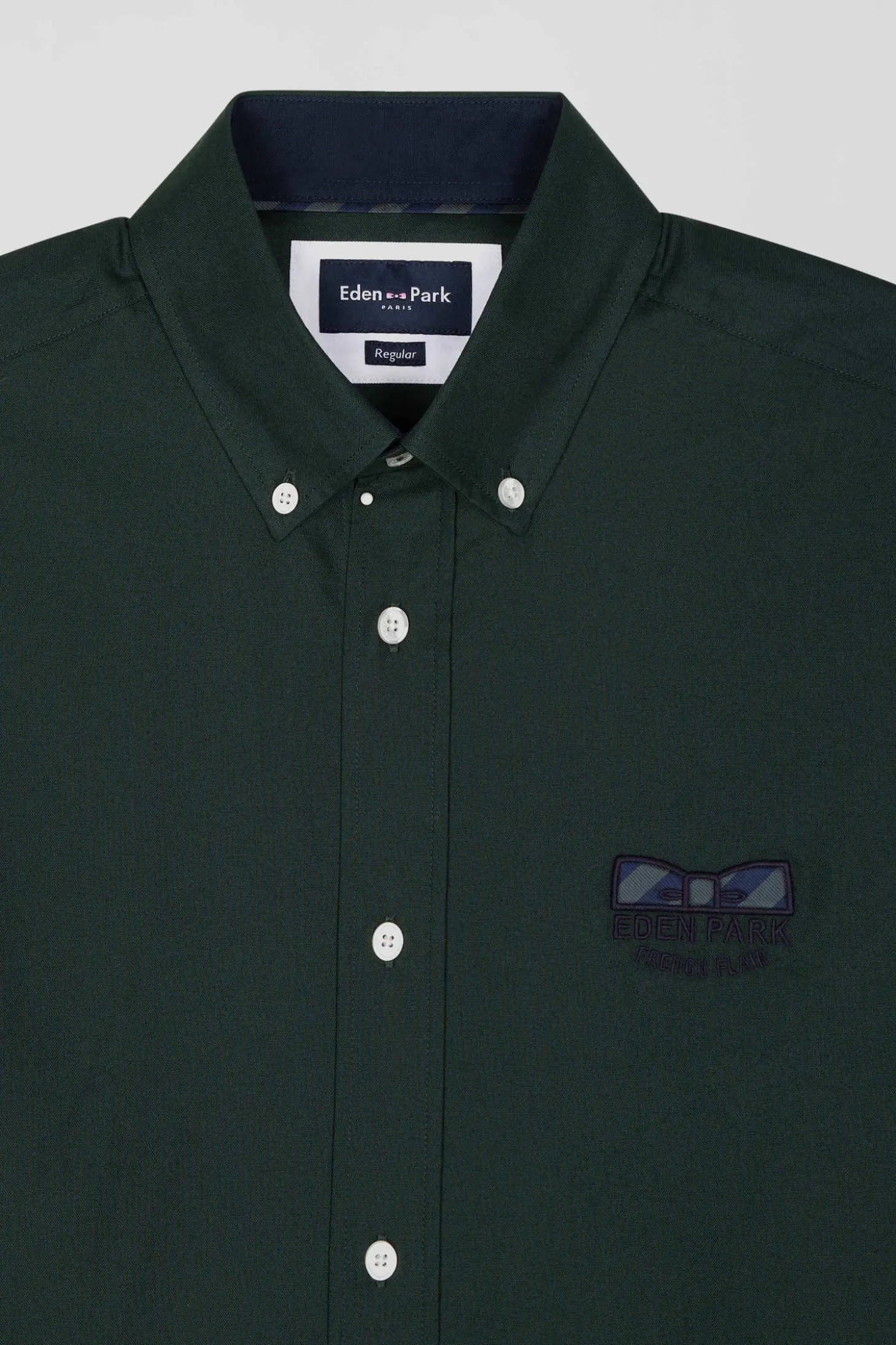 Regular green oxford cotton shirt with striped bow tie detail