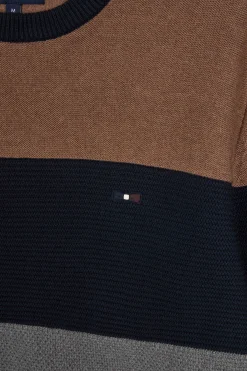 Regular grey and camel cotton crew neck jumper with knit patterns