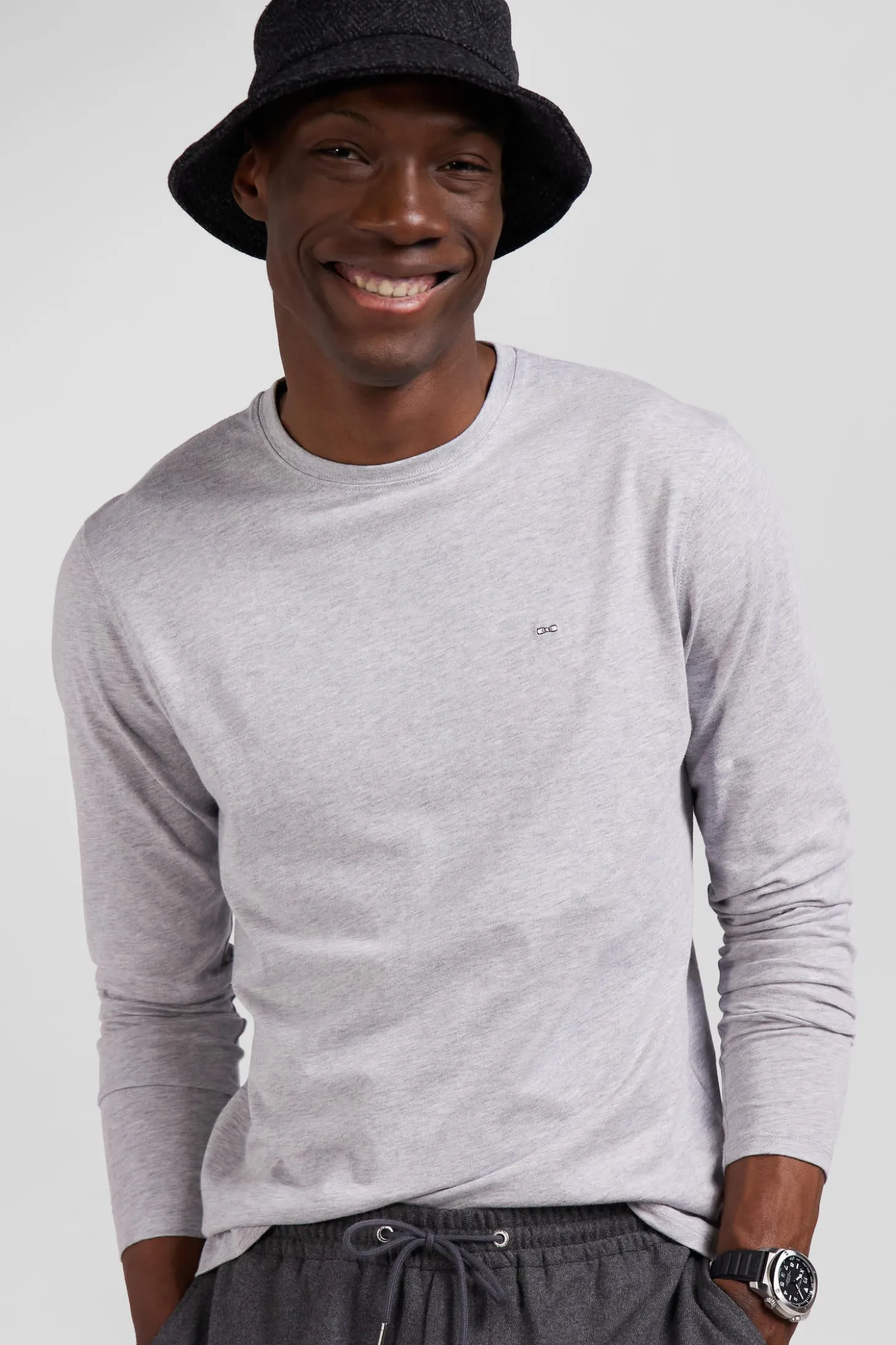 Regular grey long-sleeved cotton T-shirt