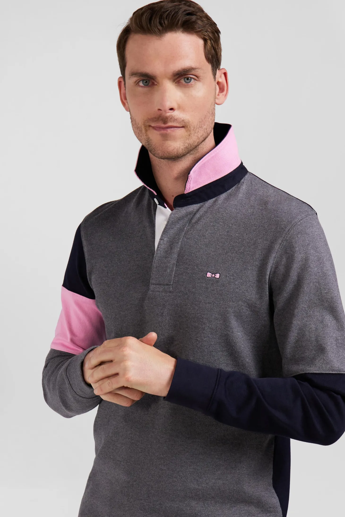 Regular grey long-sleeved cotton rugby shirt with tie fabric patchwork