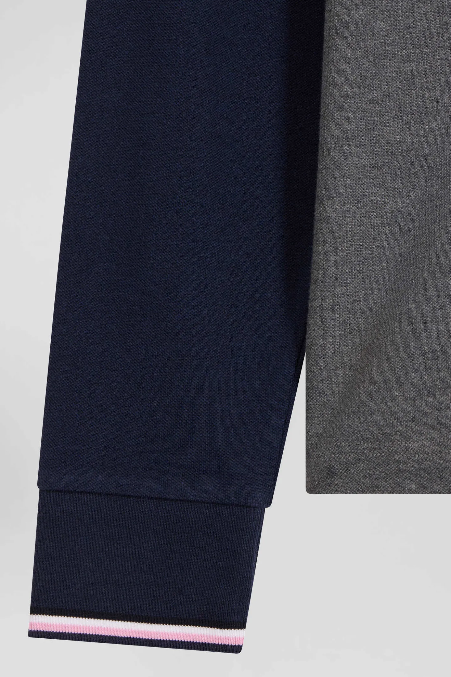 Regular grey long-sleeved cotton piqué polo shirt with jacquard collar and rubber badge