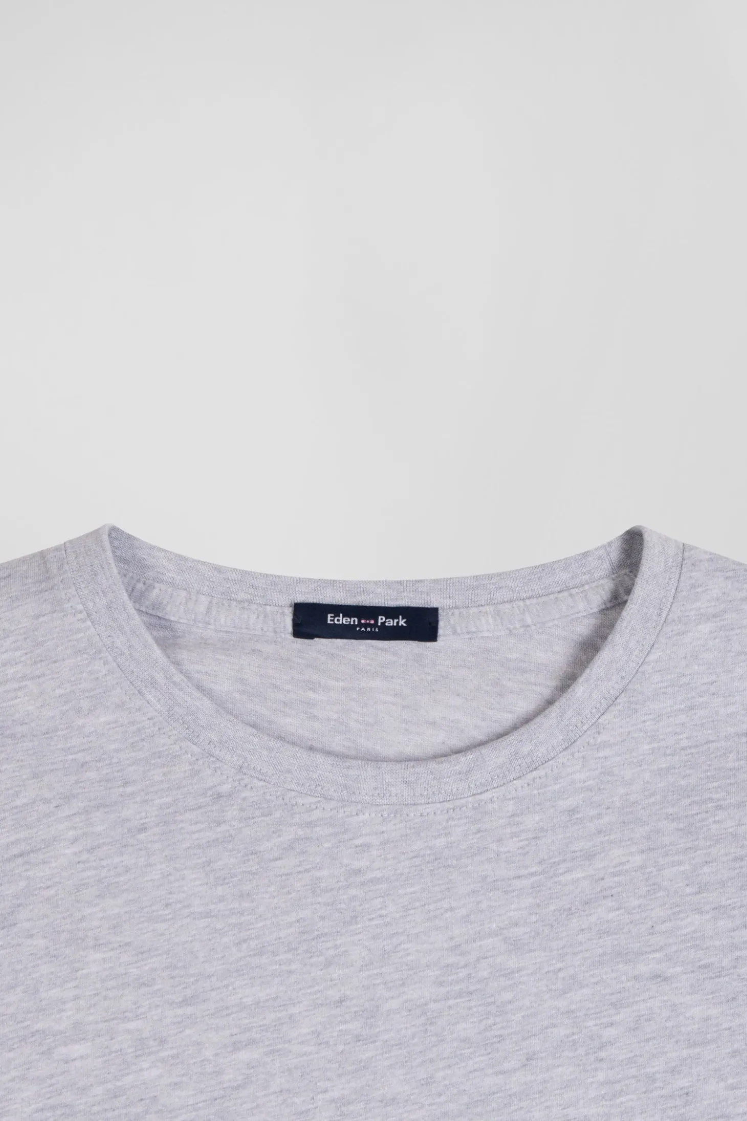 Regular grey long-sleeved cotton T-shirt