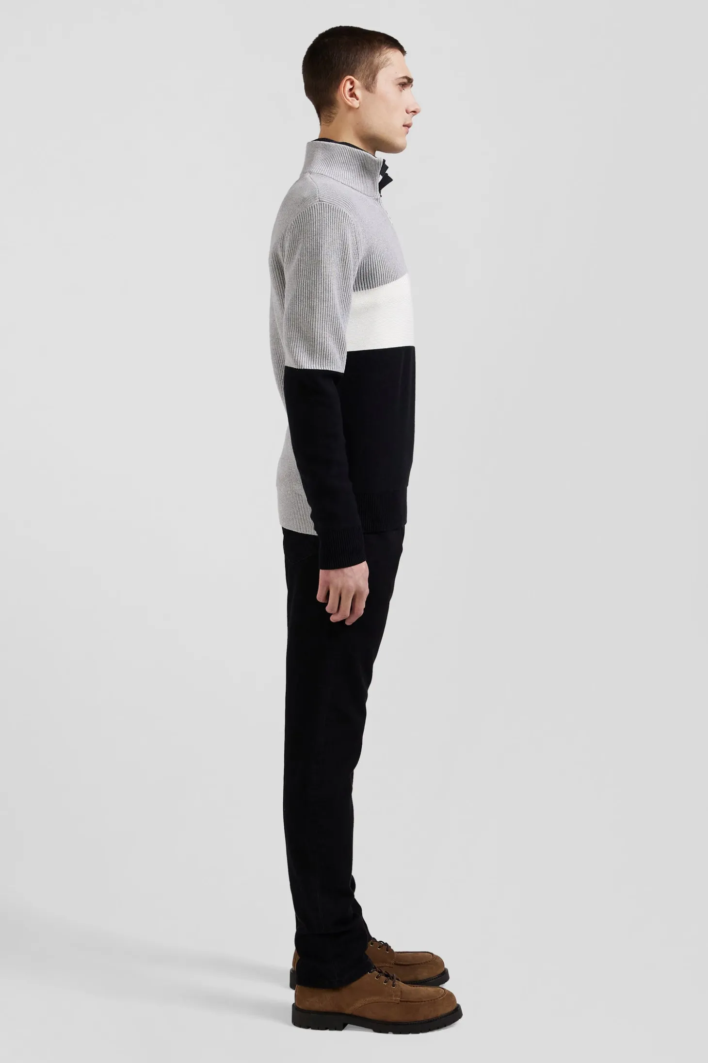 Regular grey semi-zipped cotton jumper with knit patterns
