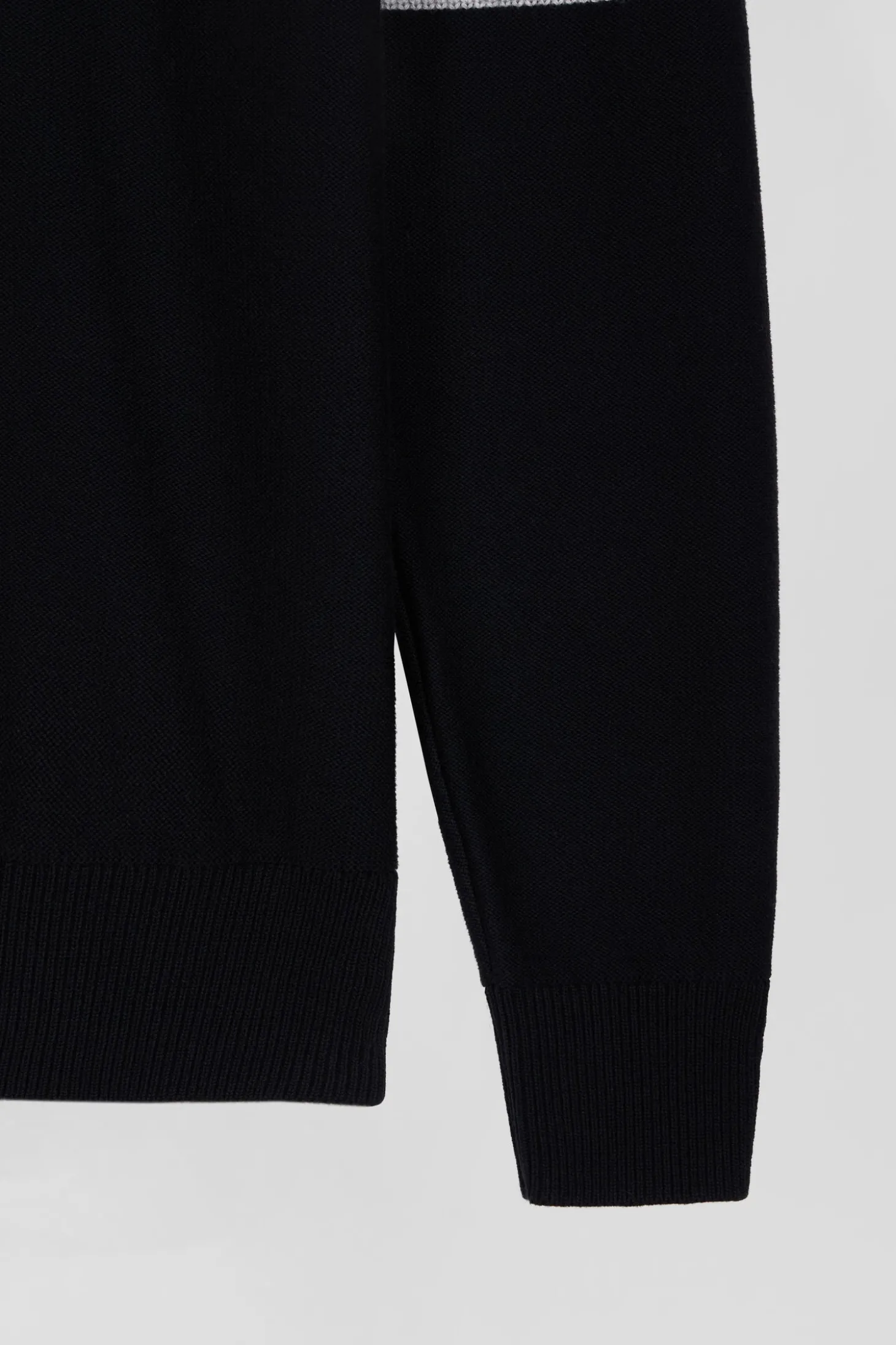 Regular grey semi-zipped cotton jumper with knit patterns