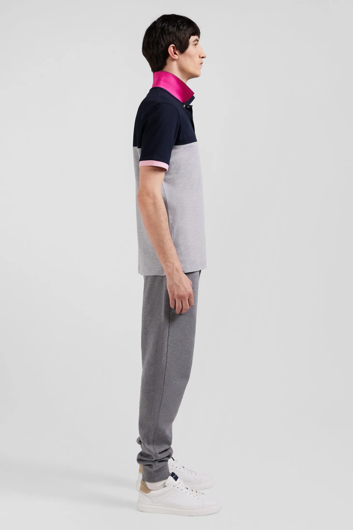 Regular grey short-sleeved cotton piqué polo shirt with bow tie embroidery and contrasting details
