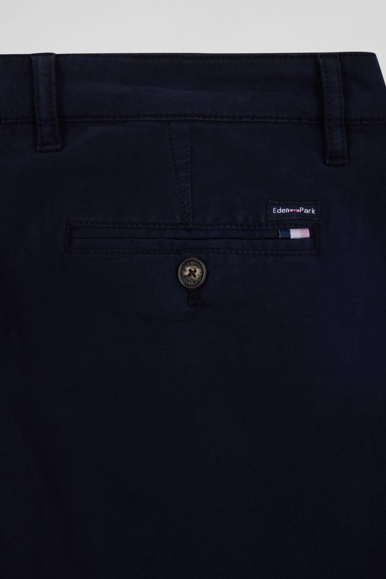 Regular navy blue chino trousers in stretch cotton gabardine