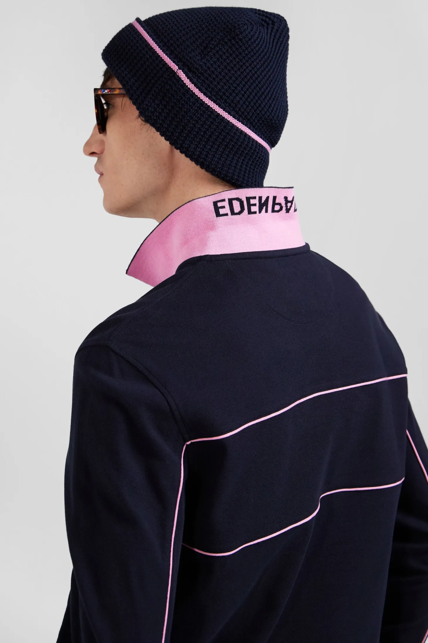 Regular navy blue long-sleeved cotton piqué polo shirt with pink piping