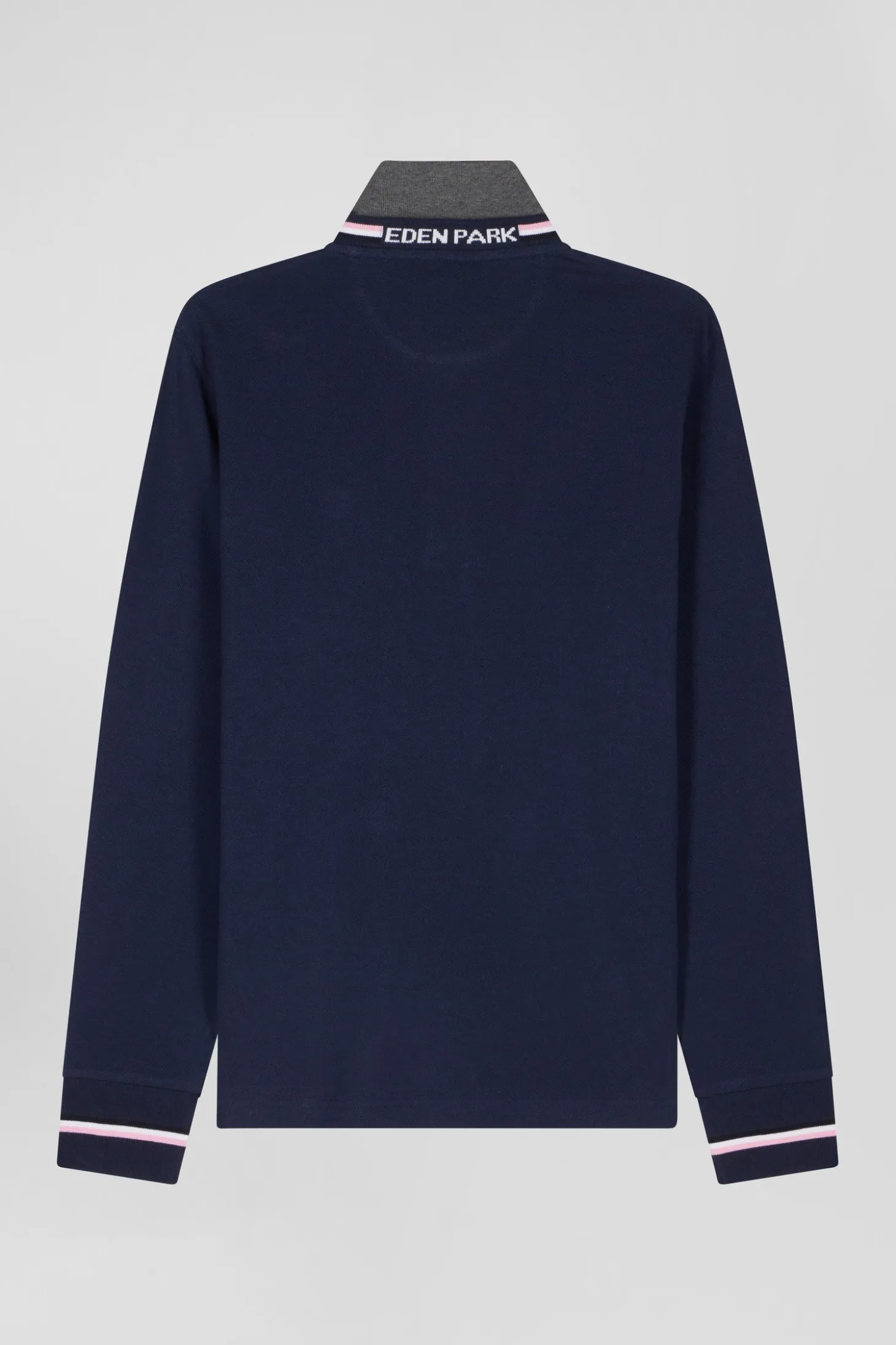 Regular navy blue long-sleeved cotton piqué polo shirt with rubber badge