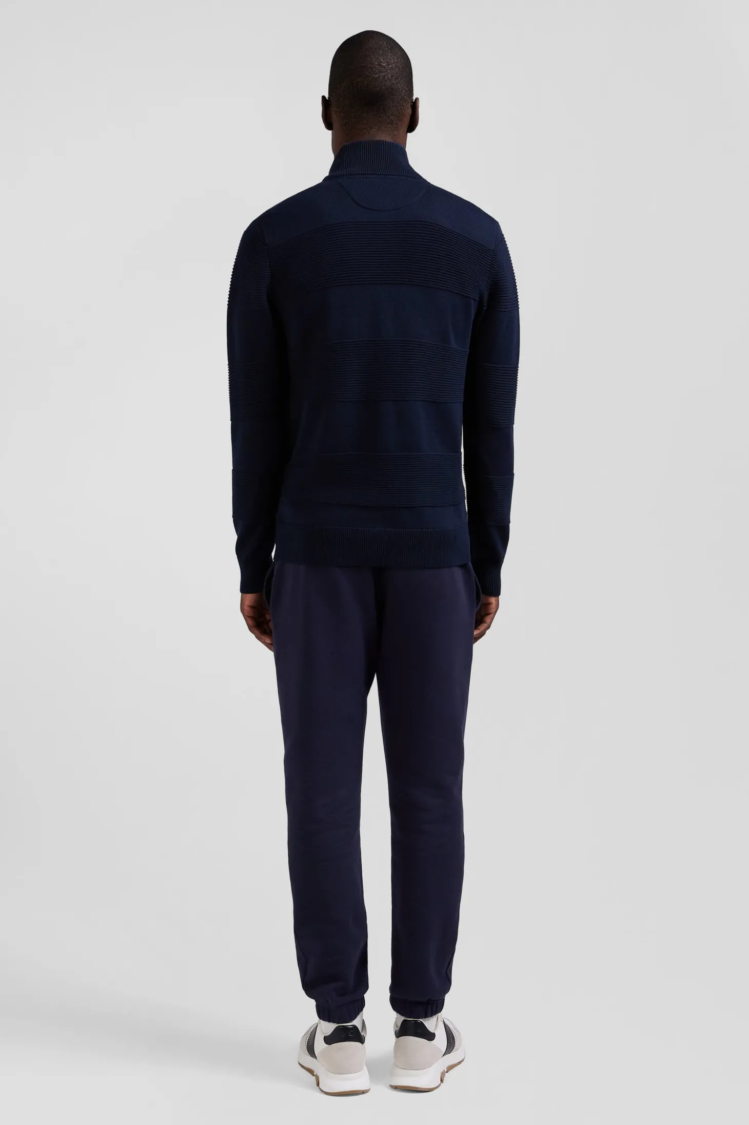 Regular navy blue plain cotton zipped cardigan with knit patterns