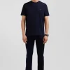 Regular navy blue short-sleeved cotton T-shirt with back patch