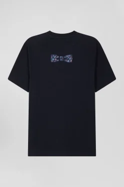 Regular navy blue short-sleeved cotton T-shirt with back patch