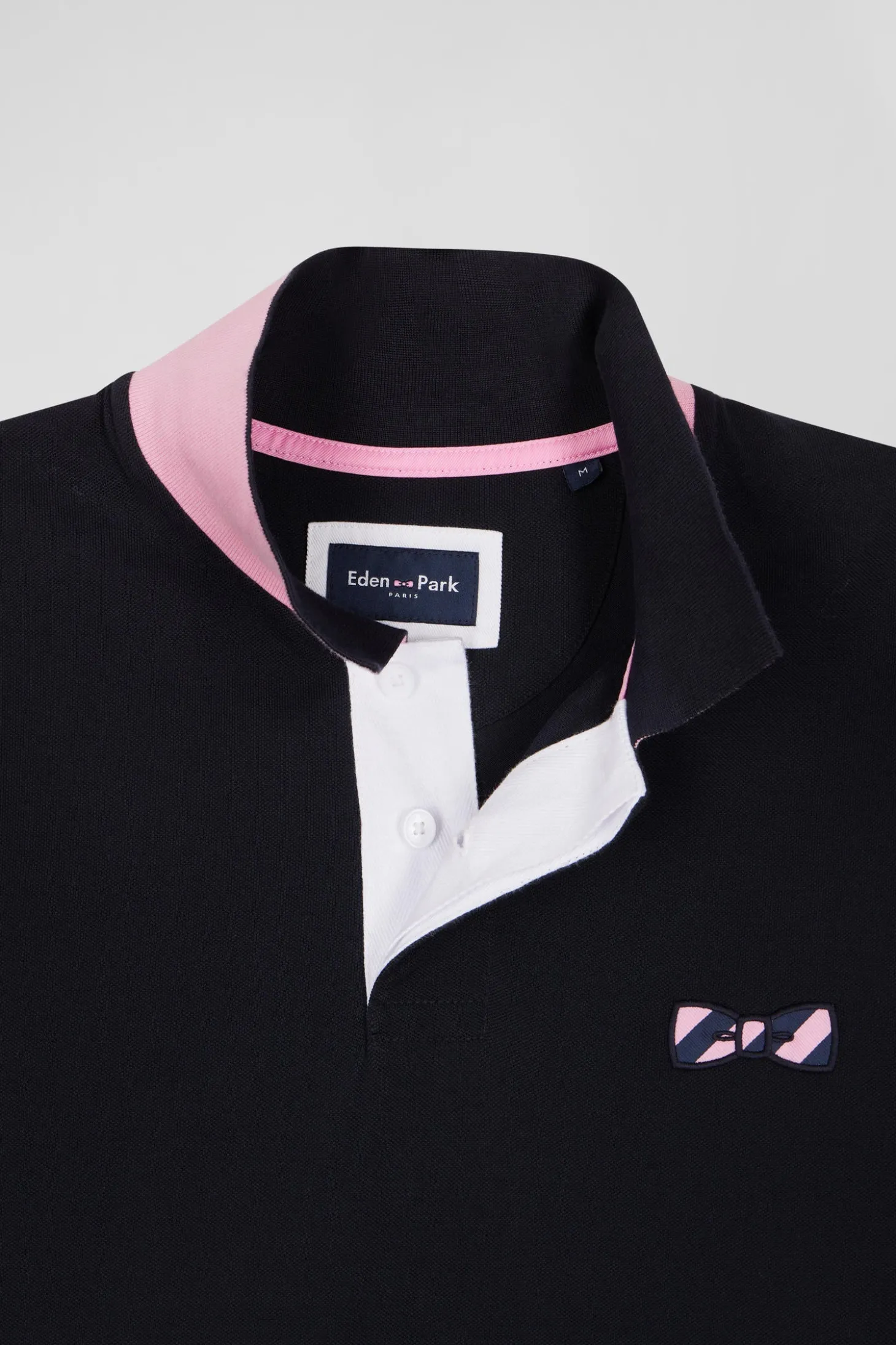 Regular navy blue short-sleeved cotton piqué polo shirt with striped embroidery
