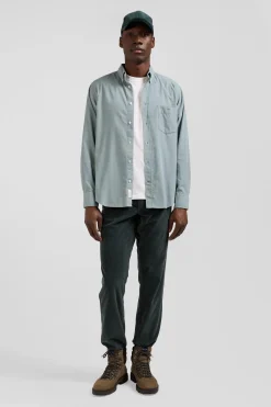 Regular plain aqua green cotton shirt with button-down collar and chest pocket
