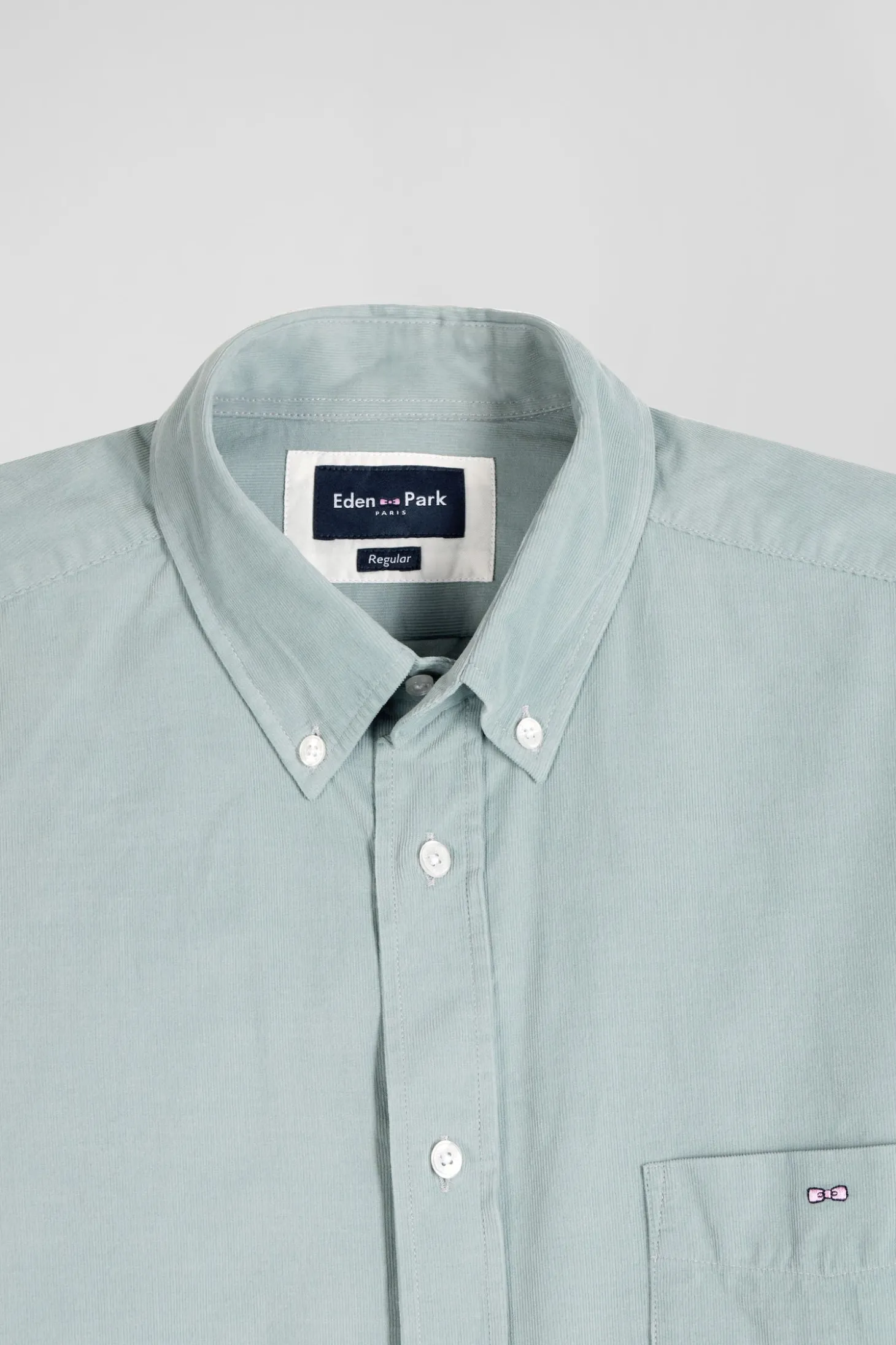Regular plain aqua green cotton shirt with button-down collar and chest pocket