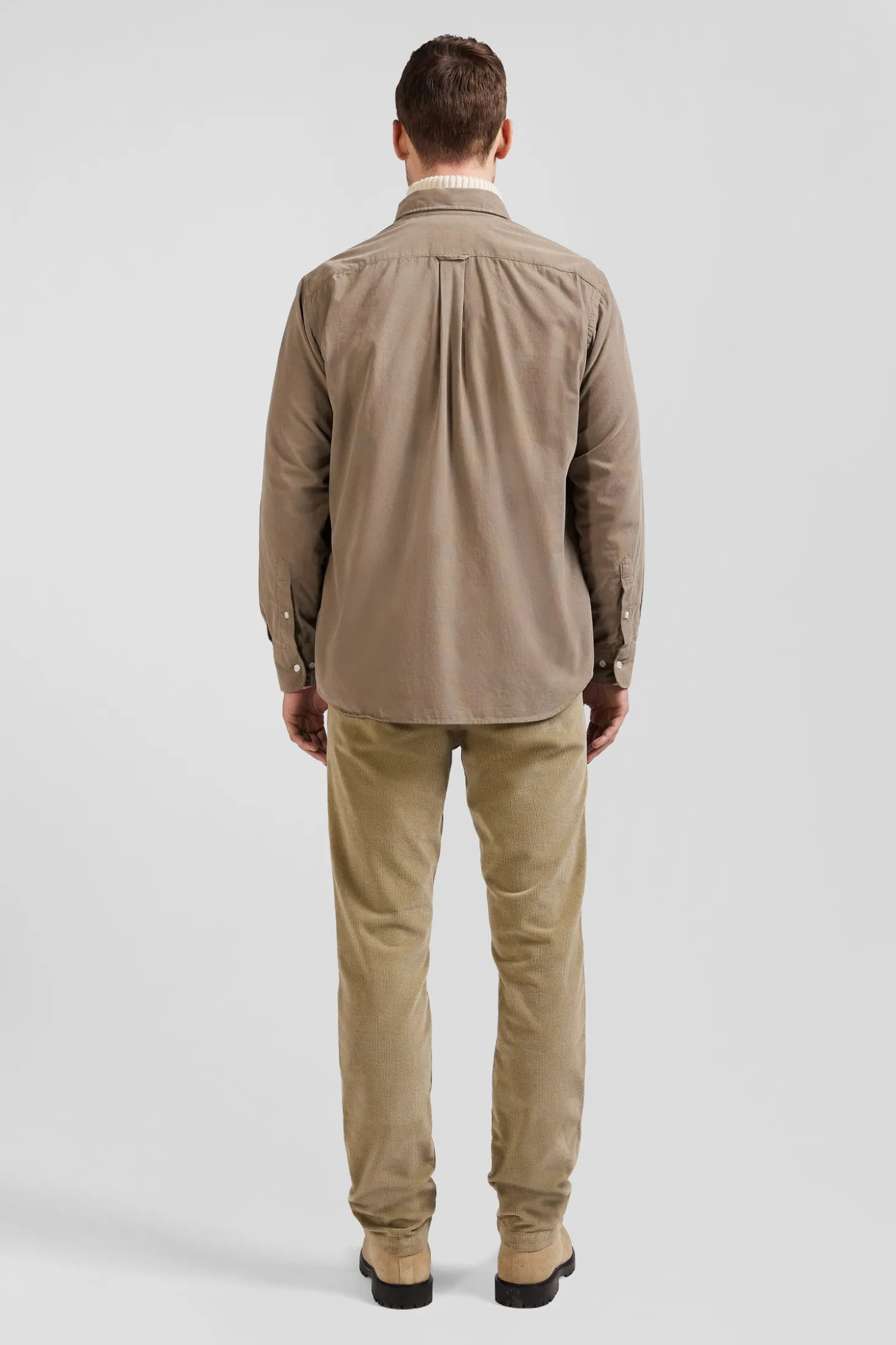 Regular plain beige cotton shirt with button-down collar and chest pocket