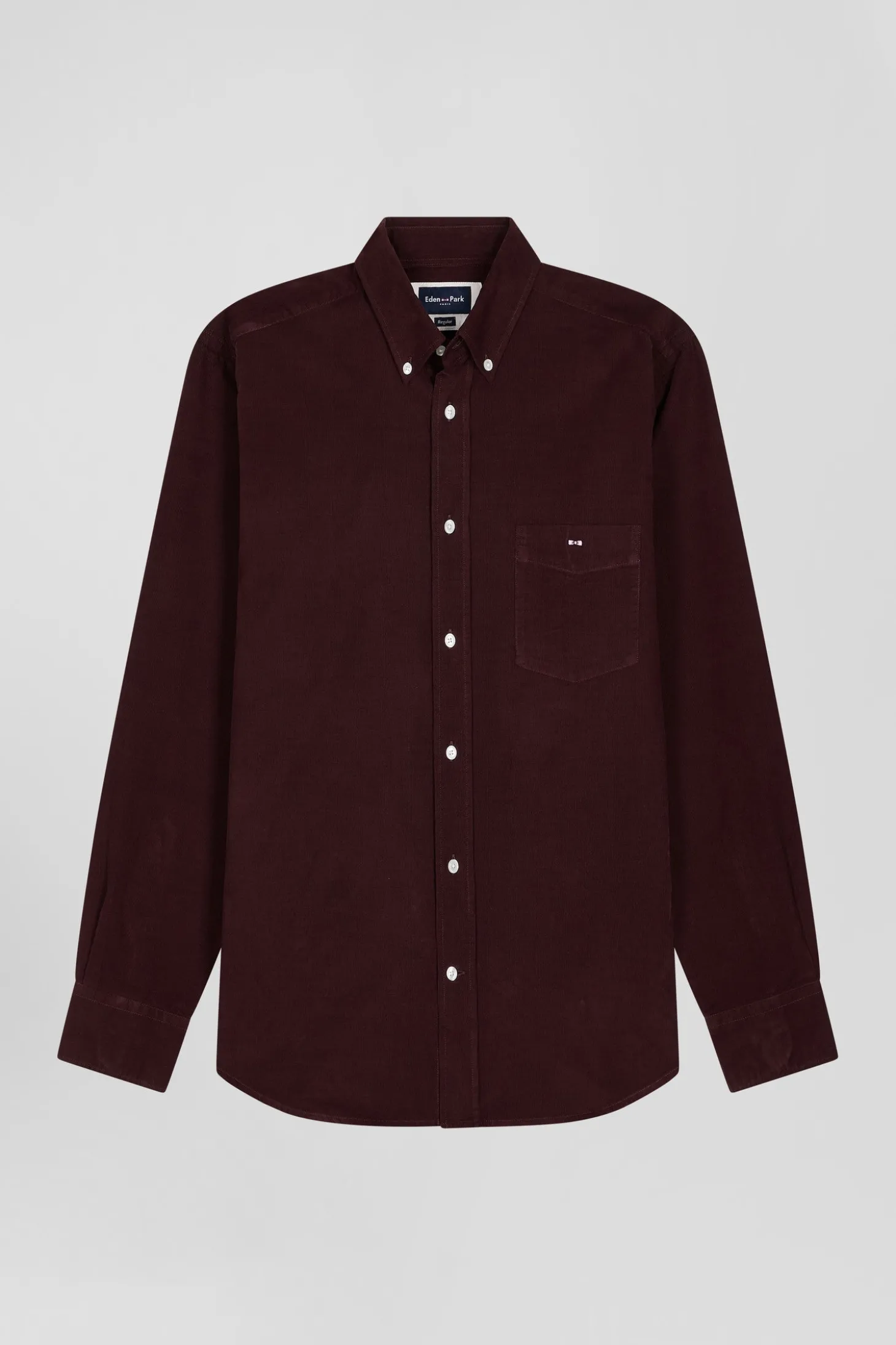 Regular plain burgundy cotton shirt with button-down collar and chest pocket