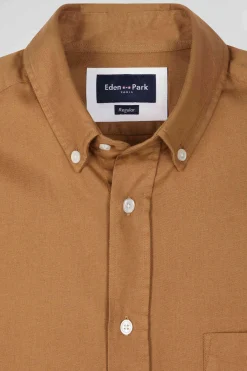 Regular plain camel piqué cotton shirt