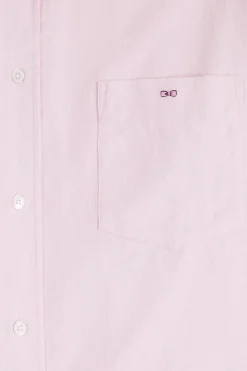 Regular plain pink cotton shirt with button-down collar and chest pocket