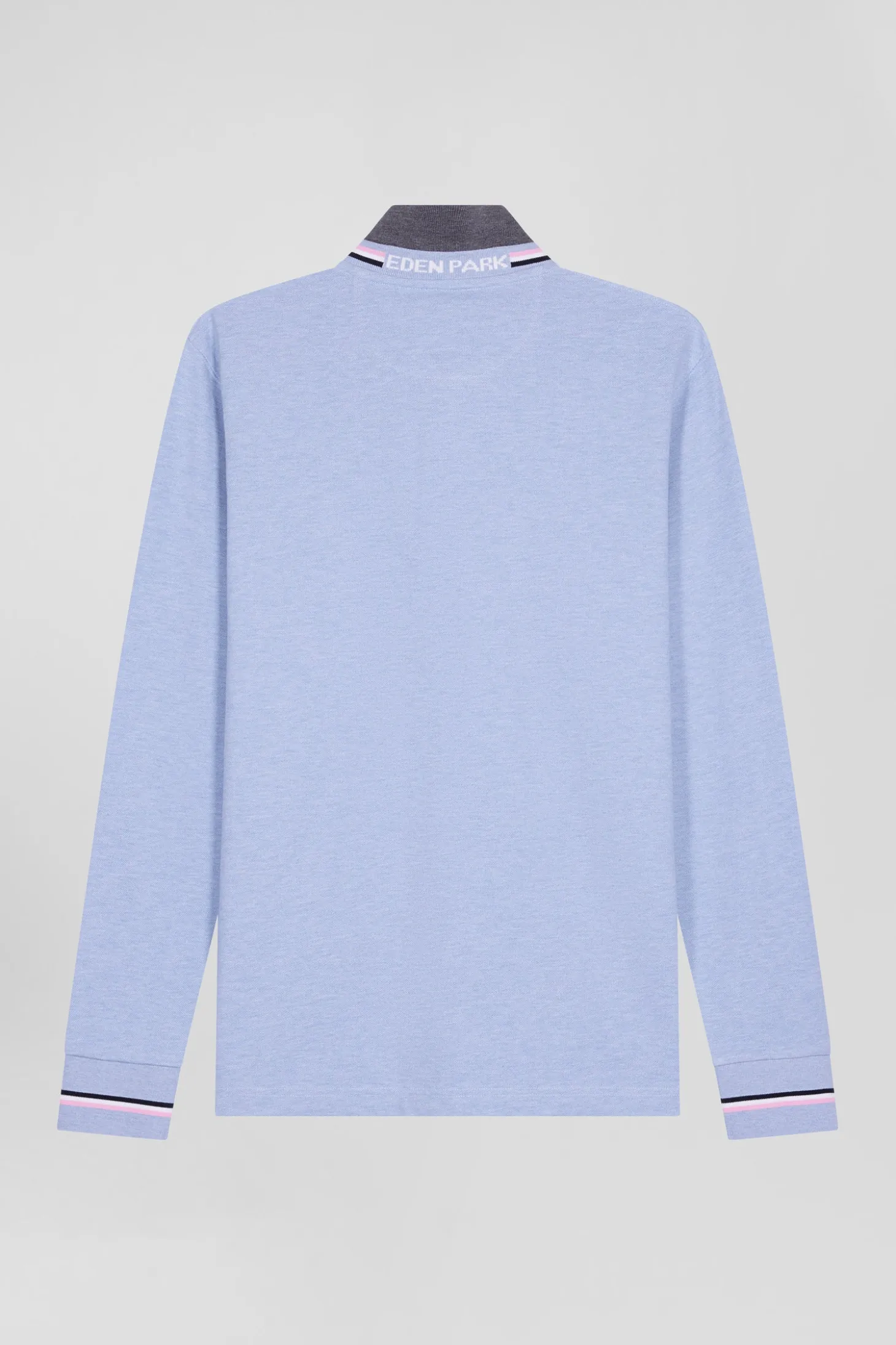 Regular sky blue long-sleeved cotton piqué polo shirt with rubber badge