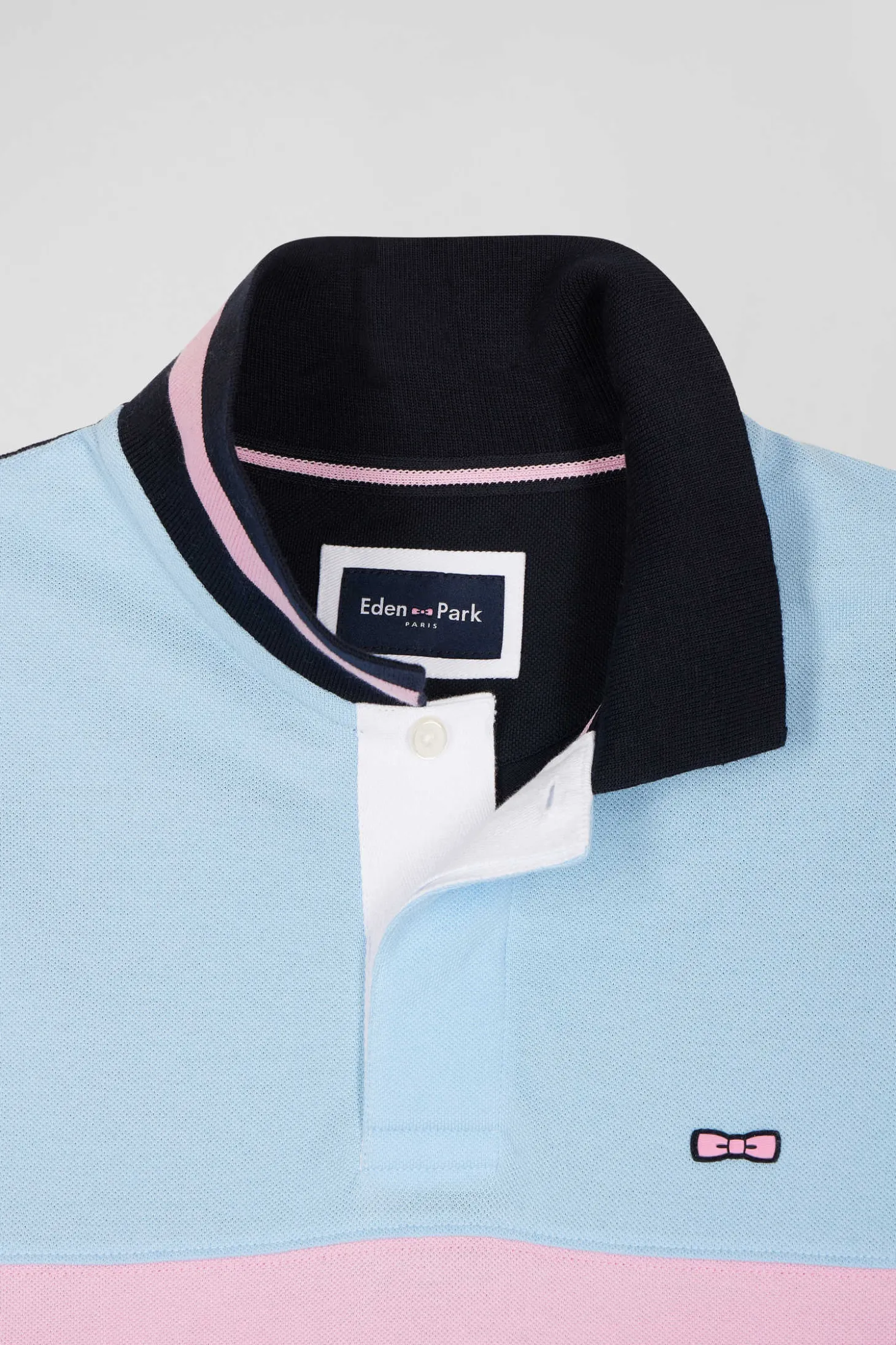 Regular sky blue long-sleeved cotton piqué polo shirt with padded embroidery