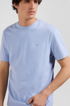 Regular sky blue short-sleeved cotton T-shirt with back patch