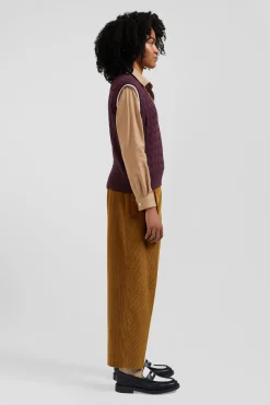 Relaxed burgundy cable-knit cotton V-neck sleeveless jumper