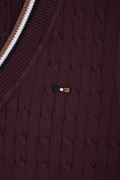 Relaxed burgundy cable-knit cotton V-neck sleeveless jumper