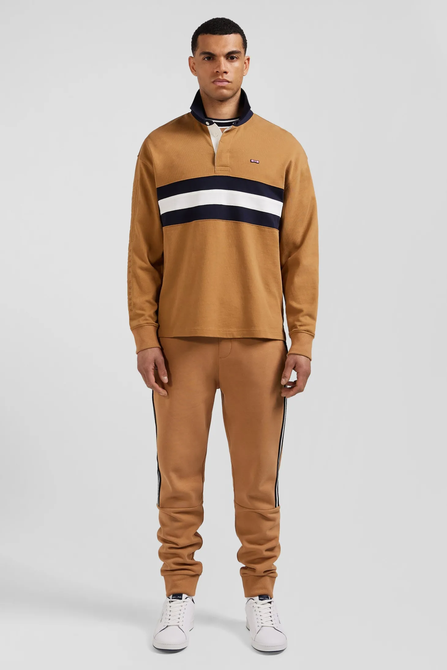 Relaxed camel embroidered long-sleeved cotton rugby shirt